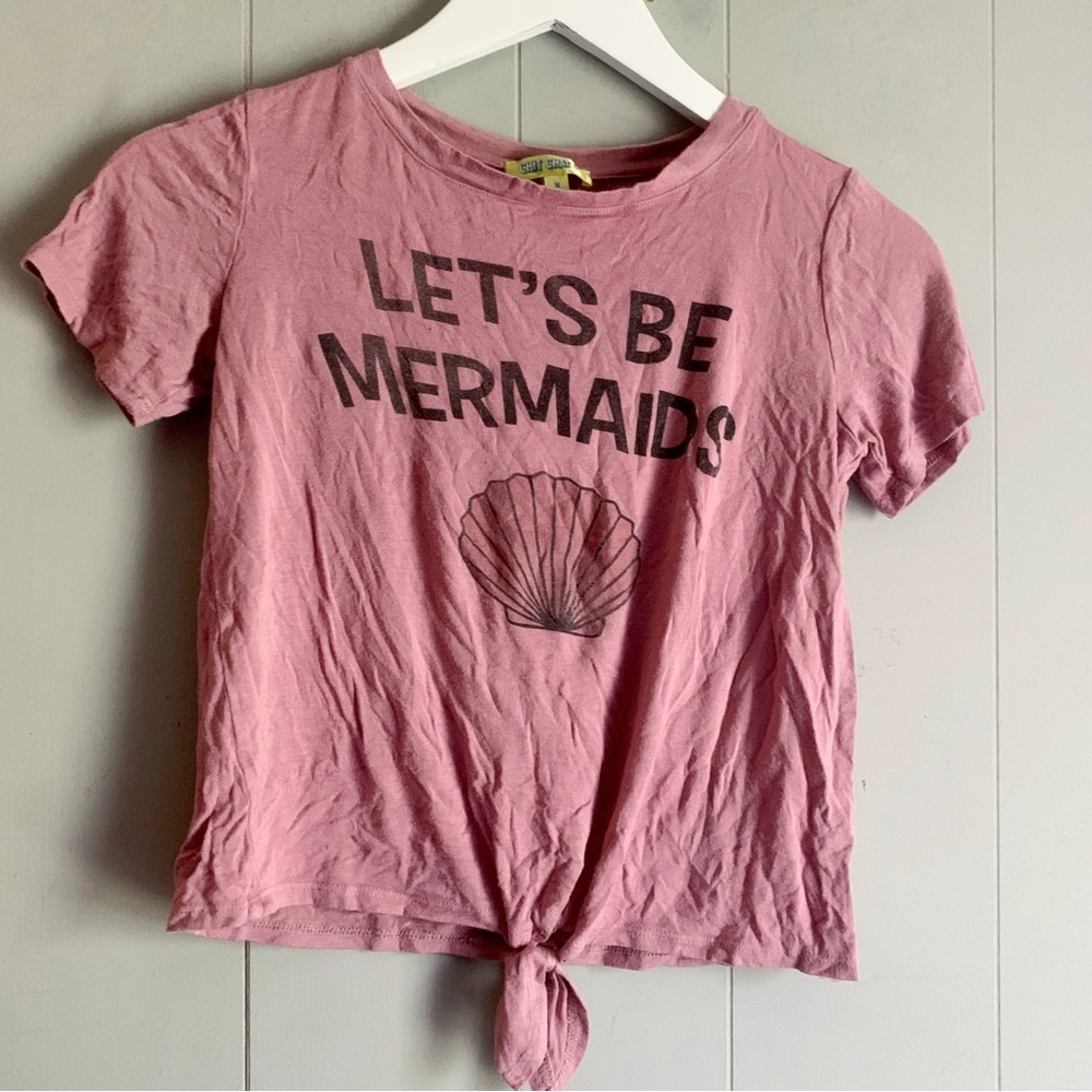 CHIT CHAT Let’s be mermaids Graphic TShirt M